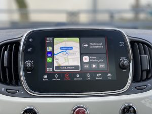 CarPlay radio