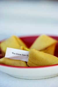 text on ribbons on plate