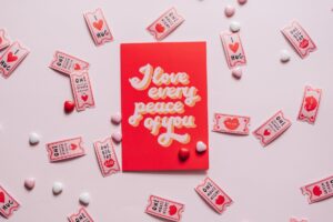 red love heart sign